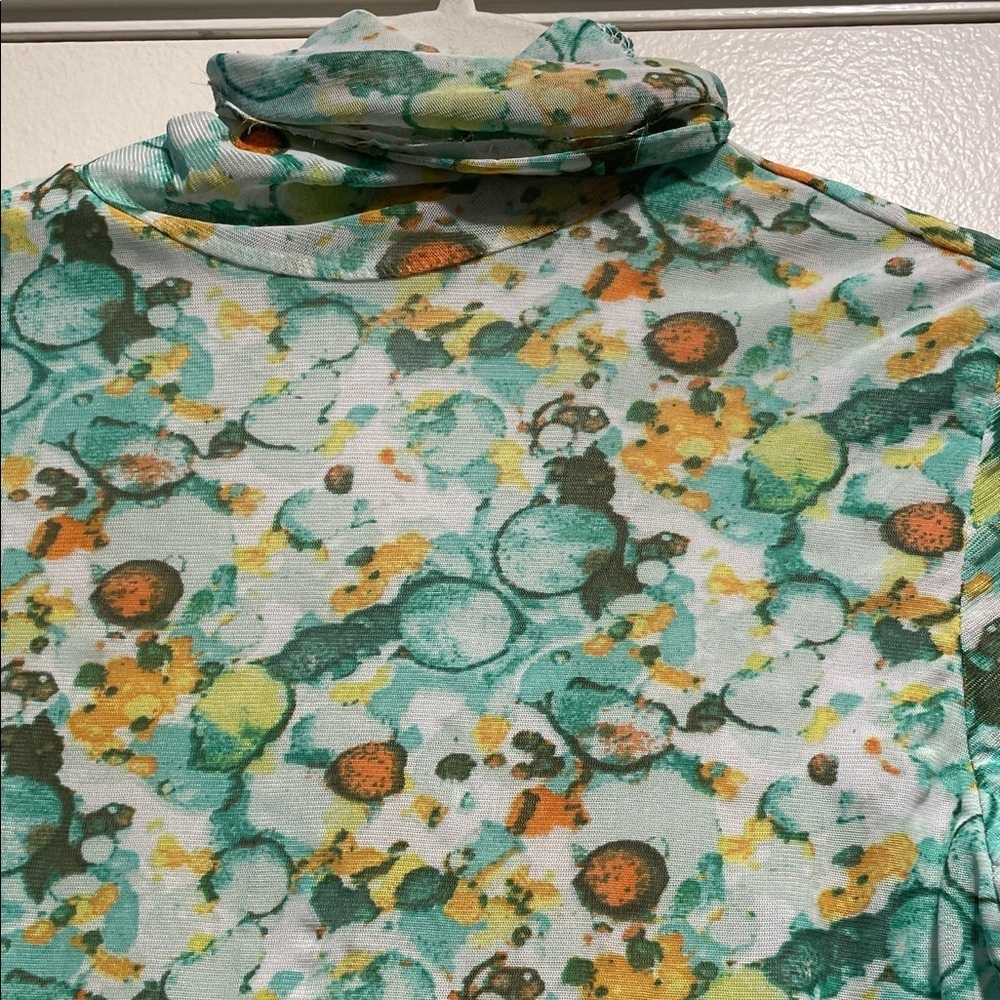 Vertigo Paris Multicolored Abstract Print Ruched Streetwear - Green and Yellow - Picture 2 of 12